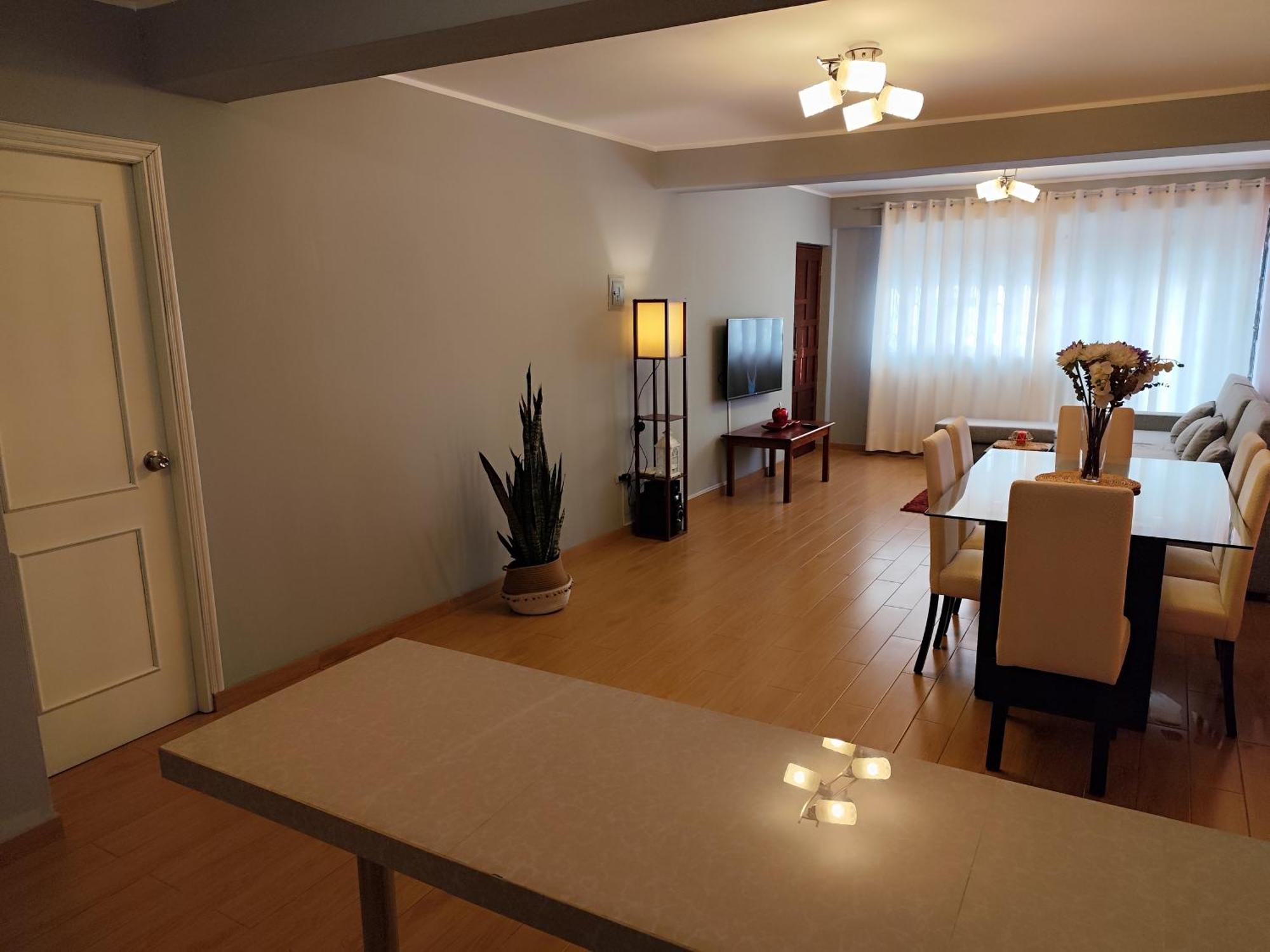 Limas Airport Apartment Lima